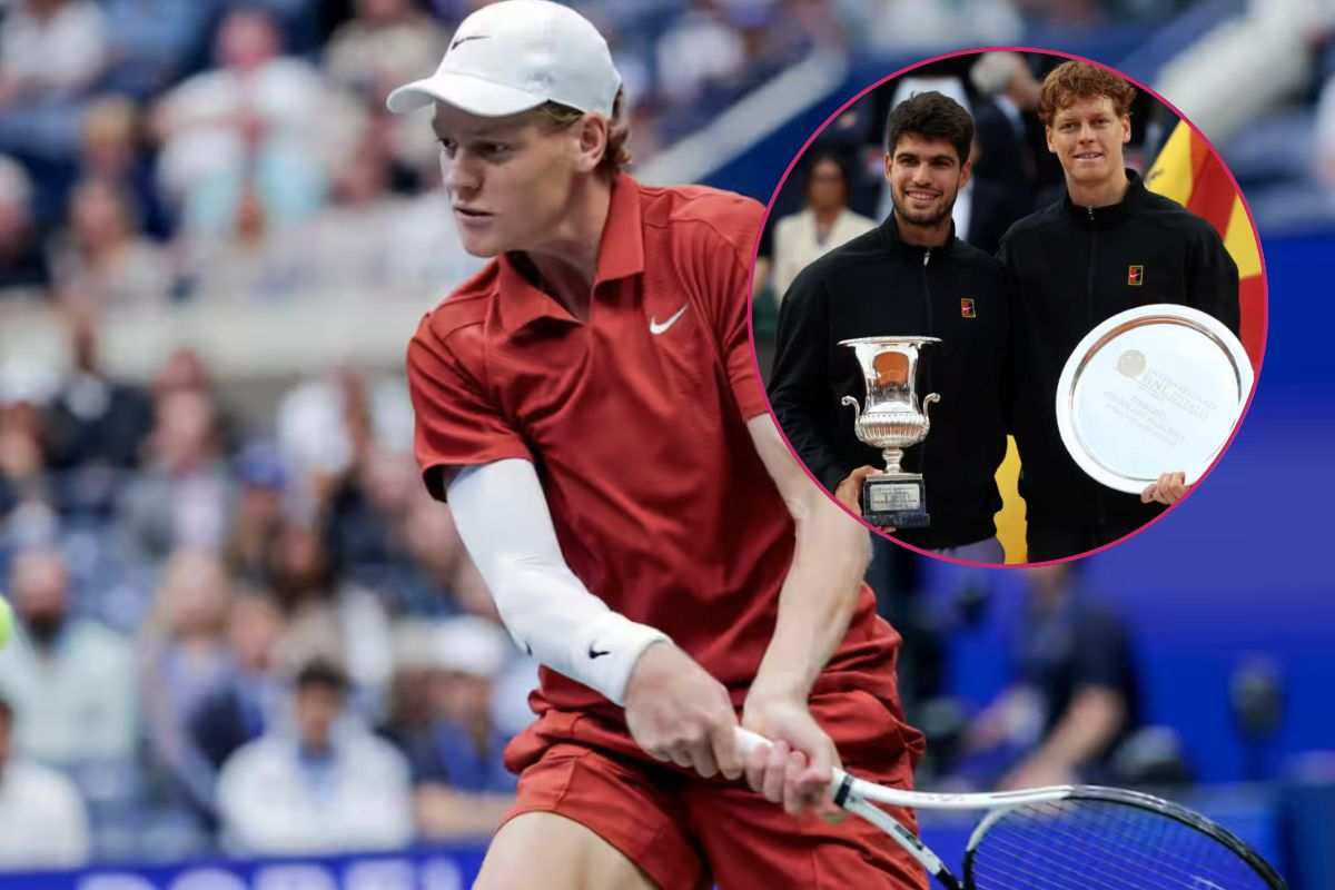 Jannik Sinner in abito marrone agli US Open