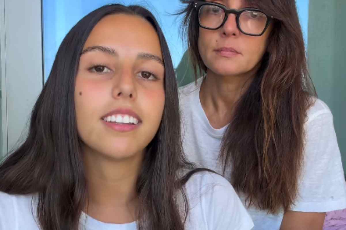 Jolanda Renga e Ambra Angiolini in un video