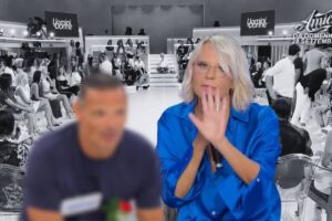 screen studio U&D, con maria de filippi e cavaliere pixellato