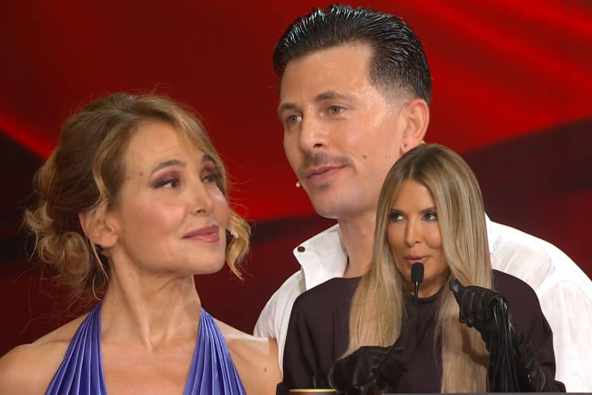 screen puntata d'urso e insegnante ballando con le stelle e selvaggia lucarelli